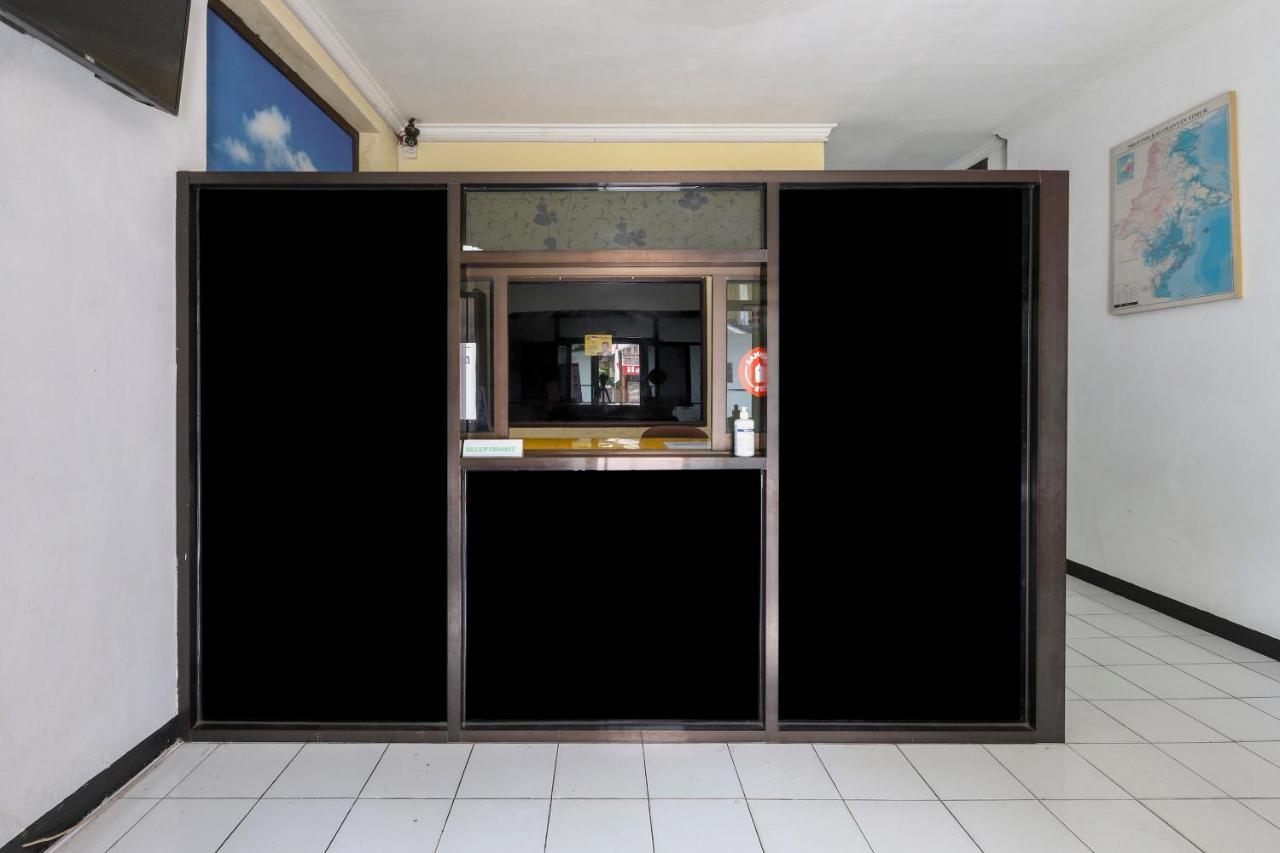 Hotel Vaccinated Staff - OYO 3742 Good Sleep Balikpapan Exterior foto