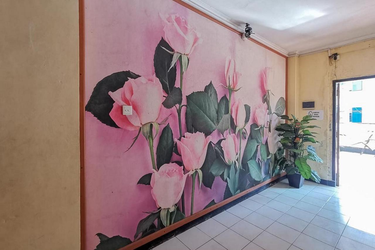 Hotel Vaccinated Staff - OYO 3742 Good Sleep Balikpapan Exterior foto